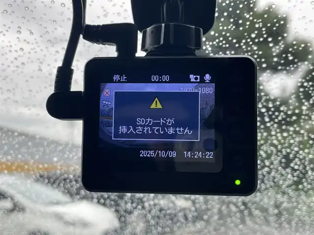 トヨタ ライズ Z 静岡県 2021(令3)年 2.3万km ブラックマイカメタリック/ブライトシルバーメタリック ワンオーナー/純正ナビ/ワンセグTV/CD/SD/全方位カメラ/前後ドライブレコーダー/前後コーナーセンサー/衝突軽減ブレーキ/レーンキープアシスト/ブラインドスポットモニター/レーダークルーズコントロール/前席シートヒーター/ビルトインETC/LEDヘッドライト/LEDフォグ/ステアリングスイッチ/スマートキー×2/保証書/取扱説明書/ナビ取扱説明書/R5/R6/R7点検記録簿有