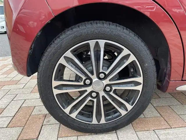 ダイハツ キャスト スタイル G SAⅡ 新潟県 2017(平29)年 6.6万km ファイアークォーツレッドM (株)IDOMが運営する【じしゃロン新潟店】の自社ローン対象車両になります。こちらは現金ご利用時の価格です。自社ローンご希望の方は別途その旨お申付け下さい。/純正6インチナビ/（フルセグTV/CD/DVD/BT/AM/FM）/走行中映像視聴不可/ドライブレコーダー（ナビ連動）/ETC/バックモニター/LEDヘッドライト/コーナーセンサー（後ろのみ）/衝突被害軽減システム/横滑り防止装置/プッシュスタート/スマートキー/スペアキー×１/取扱説明書