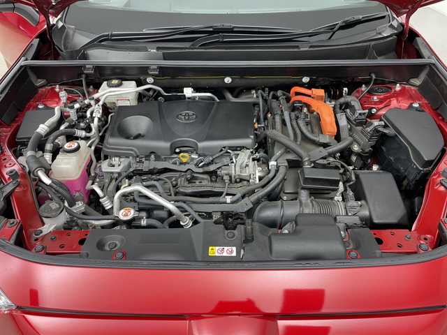 トヨタ ＲＡＶ４ ＰＨＶ ブラックトーン 道央・札幌 2021(令3)年 5万km 赤Ⅱ ・純正ディスプレイオーディオ&BT&USB&Miracast/・全方位カメラ/・バックカメラ/・サンルーフ/・パワーバックドア/・トヨタセーフティセンス/・レーダークルーズコントロール/・クリアランスソナー/・ブラインドスポットモニター/・ヘッドアップディスプレイ/・前席ベンチレーションシート/・前席パワーシート/・レザーシート/・ステアリングヒーター/・前後ドライブレコーダー/・AC100V/・ビルトインETC2.0/・LEDヘッドライト/・オートライト/・オートマチックハイビーム/・スマートキー