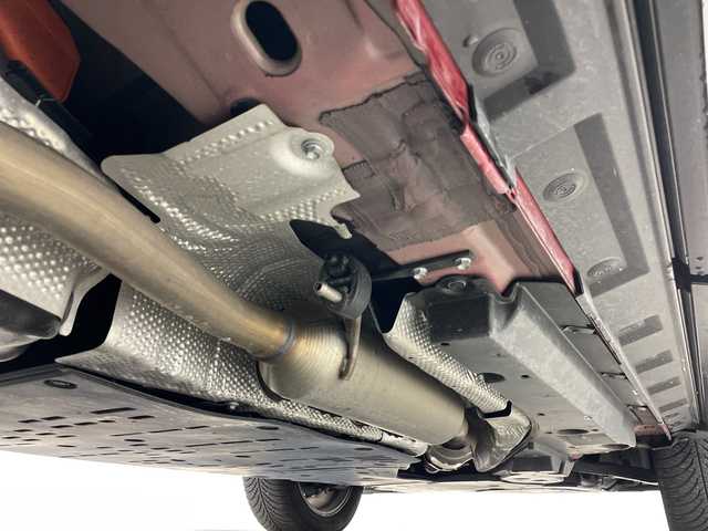 トヨタ ＲＡＶ４ ＰＨＶ ブラックトーン 道央・札幌 2021(令3)年 5万km 赤Ⅱ ・純正ディスプレイオーディオ&BT&USB&Miracast/・全方位カメラ/・バックカメラ/・サンルーフ/・パワーバックドア/・トヨタセーフティセンス/・レーダークルーズコントロール/・クリアランスソナー/・ブラインドスポットモニター/・ヘッドアップディスプレイ/・前席ベンチレーションシート/・前席パワーシート/・レザーシート/・ステアリングヒーター/・前後ドライブレコーダー/・AC100V/・ビルトインETC2.0/・LEDヘッドライト/・オートライト/・オートマチックハイビーム/・スマートキー