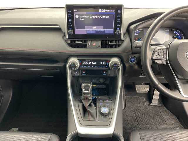 トヨタ ＲＡＶ４ ＰＨＶ ブラックトーン 道央・札幌 2021(令3)年 5万km 赤Ⅱ ・純正ディスプレイオーディオ&BT&USB&Miracast/・全方位カメラ/・バックカメラ/・サンルーフ/・パワーバックドア/・トヨタセーフティセンス/・レーダークルーズコントロール/・クリアランスソナー/・ブラインドスポットモニター/・ヘッドアップディスプレイ/・前席ベンチレーションシート/・前席パワーシート/・レザーシート/・ステアリングヒーター/・前後ドライブレコーダー/・AC100V/・ビルトインETC2.0/・LEDヘッドライト/・オートライト/・オートマチックハイビーム/・スマートキー