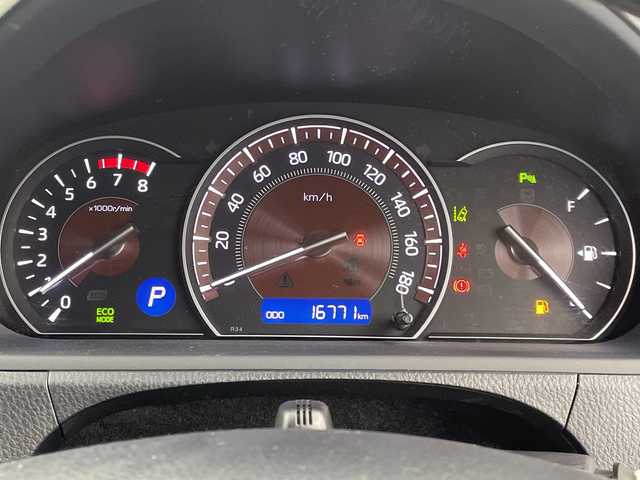 トヨタ エスクァイア Gi 愛知県 2019(令1)年 1.7万km ブラック トヨタセーフティセンス/・プリクラッシュセーフティ/・レーンキープアシスト/・ハイビームアシスト/純正9インチナビ/・フルセグTV/・Bluetooth/・CD/DVD/・SDREC/・SD/・AM/FM/バックカメラ/両側パワースライドドア/黒革シート/シートヒーター/クリアランスソナー/パーキングサポートブレーキ/ETC/LEDヘッドライト/純正15アルミホイール/スマートキー/プッシュスタート/アイドリングストップ