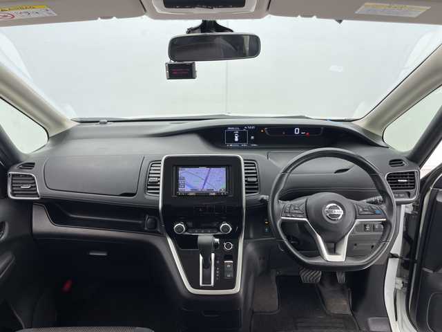 日産 セレナ ハイウェイスター プロパイロットED 千葉県 2016(平28)年 7.3万km ブリリアントホワイトパール 社外ナビ/　CD/DVD/Bluetooth/フルセグTV/プロパイロット/レーダークルーズコントロール/レーンキープアシスト/衝突軽減ブレーキ/クリアランスソナー/標識認識機能/電動パーキング/オートホールド/両側パワスラ/前後ドラレコ/ETC/ロールサンシェード/シートバックテーブル/オートライト/フォグランプ/バックカメラ/フロアマット