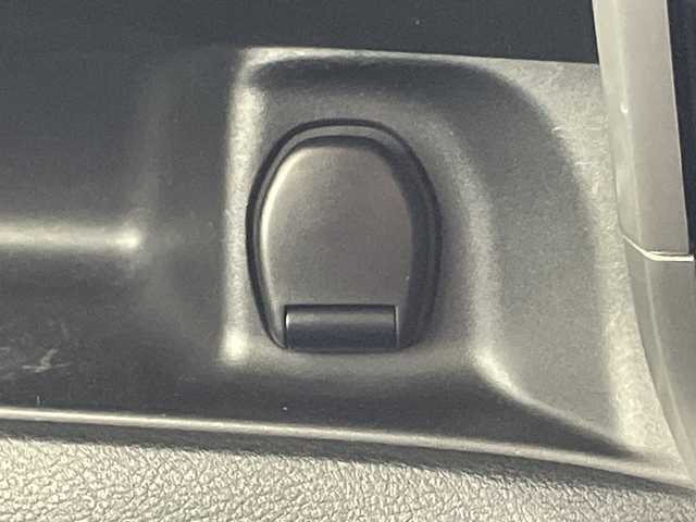 日産 セレナ ハイウェイスター プロパイロットED 千葉県 2016(平28)年 7.3万km ブリリアントホワイトパール 社外ナビ/　CD/DVD/Bluetooth/フルセグTV/プロパイロット/レーダークルーズコントロール/レーンキープアシスト/衝突軽減ブレーキ/クリアランスソナー/標識認識機能/電動パーキング/オートホールド/両側パワスラ/前後ドラレコ/ETC/ロールサンシェード/シートバックテーブル/オートライト/フォグランプ/バックカメラ/フロアマット