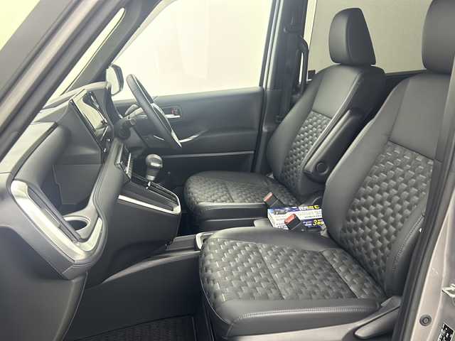 トヨタ ヴォクシー ハイブリッド S－Z 熊本県 2023(令5)年 0.5万km メタルストリームM 禁煙車/両側パワースライドドア/衝突被害軽減ブレーキ/レーンキープアシスト/追従式クルーズコントロール/純正ナビ/AM/FM/Bluetooth/USB/Miracast/バックカメラ/ハーフレザーシート/シートヒーターD/N/コーナーセンサー前後/LEDヘッドライト/ビルトインETC/オートライト/オートマチックハイビーム/カーテンエアバッグ/ステアリングリモコン/フォグランプ/ドライブレコーダー前後/スマートキー/スペアキー有/ABS/横滑り防止装置/保証書/取扱説明書