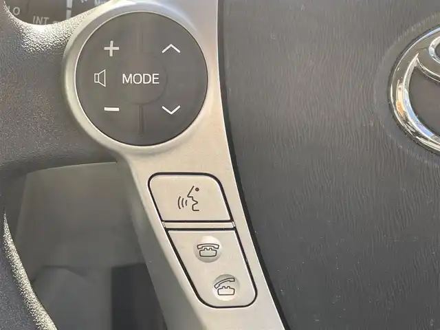 トヨタ プリウス α S 和歌山県 2011(平23)年 3.7万km クリアストリームメタリック メーカーナビ/バックカメラ/ワンセグTV/純正フロアマット/アイドリングストップ/パーキングアシスト/ビルトインETC/純正ホイールキャップ/ハロゲンヘッドライト/オートライト