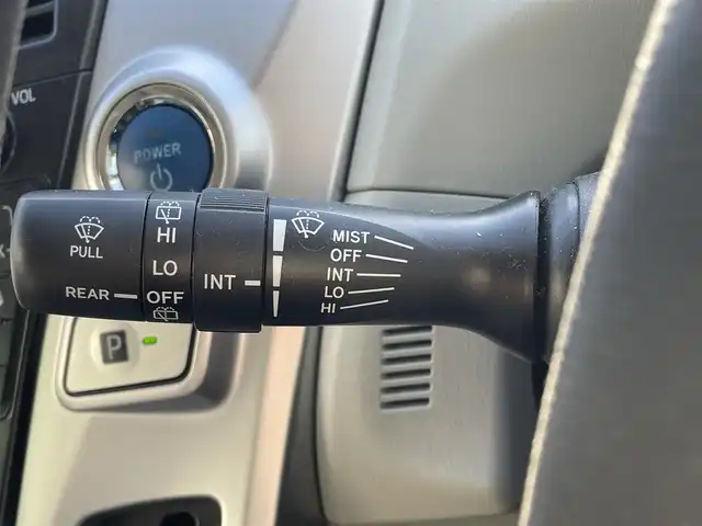 トヨタ プリウス α S 和歌山県 2011(平23)年 3.7万km クリアストリームメタリック メーカーナビ/バックカメラ/ワンセグTV/純正フロアマット/アイドリングストップ/パーキングアシスト/ビルトインETC/純正ホイールキャップ/ハロゲンヘッドライト/オートライト