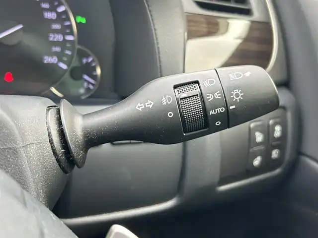 レクサス ＧＳ 300h Iパッケージ 福岡県 2017(平29)年 7万km ソニッククォーツ サンルーフ/レザーシート/純正ナビ/【FM/AM/BT/CD/DVD】/バックカメラ/ドラレコ/パワーシート/シートメモリ/シートヒーター/エアーシート/ステアリングヒーター/ETC/純正アルミ/純正マット/パドルシフト/クルコン/スペアキー/取説/保証書