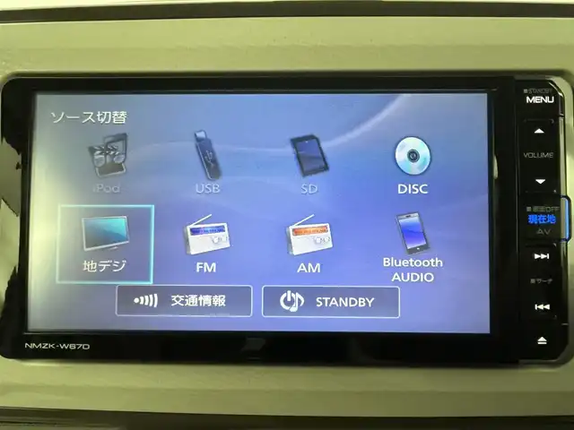 ダイハツ ムーヴ キャンバス G メイクアッフ SA Ⅱ 福岡県 2017(平29)年 1.6万km パールホワイトⅢ/ナチュラルベージュマイカメタリック 2トーン 純正ナビ（ＢＴ，フルセグＴＶ）　/バックカメラ　/コーナーセンサー　/衝突被害軽減ブレーキ　/レーンキープ　/横滑り防止装置　/アイドリングストップ　/両側電動スライドドア　/プッシュスタート　/ＬＥＤ　/オートライト