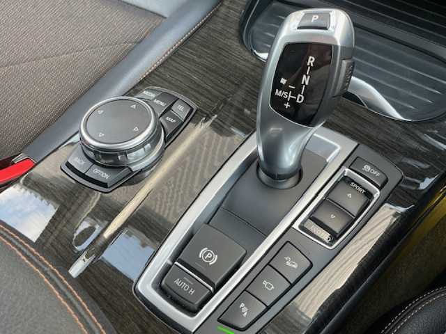 ＢＭＷ Ｘ３ xDrive20d Xライン 青森県 2015(平27)年 6.1万km アルピンホワイトⅢ 4WD/ディーゼルターボ/衝突軽減ブレーキ/クルーズコントロール/横滑り防止/オートホールド/ダウンヒルアシスト/レーンキープ/純正HDDナビ/CD/DVD/AUX/USB/Bluetooth/フルセグTV/フロント/バック/360°カメラ/盗難防止/前後コーナーセンサー/パワーバックドア/前席パワーシート/HIDヘッドライト/純正18インチAW夏タイヤ有/純正ミラー一体型ＥＴＣ/スタートボタン/スペアキー