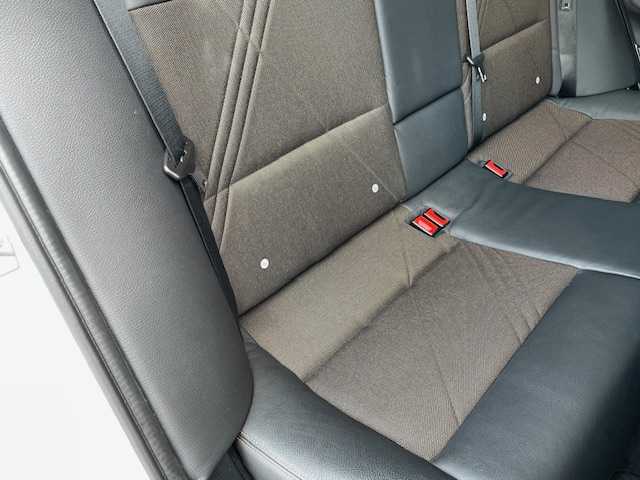 ＢＭＷ Ｘ３ xDrive20d Xライン 青森県 2015(平27)年 6.1万km アルピンホワイトⅢ 4WD/ディーゼルターボ/衝突軽減ブレーキ/クルーズコントロール/横滑り防止/オートホールド/ダウンヒルアシスト/レーンキープ/純正HDDナビ/CD/DVD/AUX/USB/Bluetooth/フルセグTV/フロント/バック/360°カメラ/盗難防止/前後コーナーセンサー/パワーバックドア/前席パワーシート/HIDヘッドライト/純正18インチAW夏タイヤ有/純正ミラー一体型ＥＴＣ/スタートボタン/スペアキー