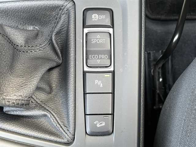 ＢＭＷ Ｘ１ xDrive 18d 石川県 2017(平29)年 5.6万km 白 純正ナビ/バックカメラ/クリアランスソナー/コンフォートアクセス/オートマチックテールゲート/フットトランクオープナー/LEDヘッドライト/ドライブレコーダー/オートライト/レインセンサー/フロント/リアフォグ