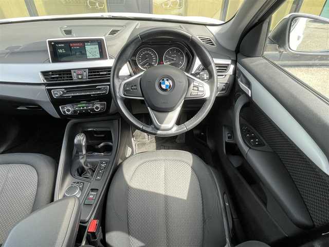 ＢＭＷ Ｘ１ xDrive 18d 石川県 2017(平29)年 5.6万km 白 純正ナビ/バックカメラ/クリアランスソナー/コンフォートアクセス/オートマチックテールゲート/フットトランクオープナー/LEDヘッドライト/ドライブレコーダー/オートライト/レインセンサー/フロント/リアフォグ