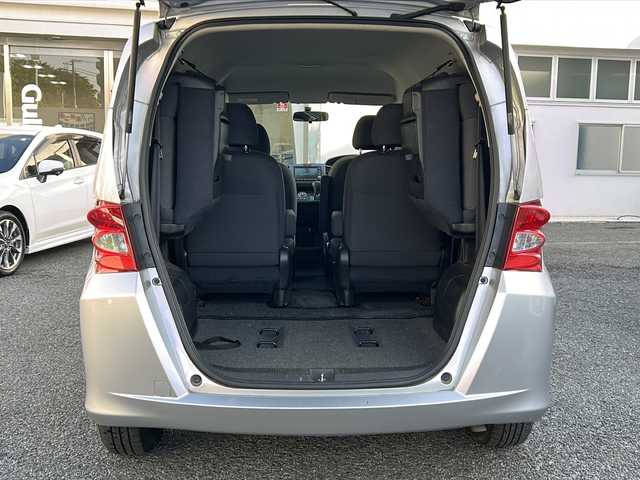 ホンダ フリード G Lパッケージ 東京都 2008(平20)年 10万km アラバスターシルバーメタリック ワンオーナー/新車時保証書　取扱説明書/純正HDDナビ/ワンセグテレビ/CD/DVD/REC/バックカメラ ETC/片側パワースライドドア/キーレスキー/スペアキー