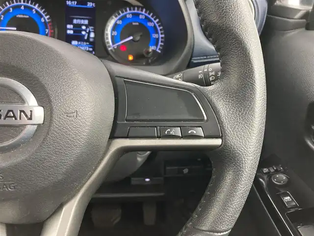 日産 デイズ ハイウェイスターX 大分県 2019(令1)年 4.3万km ブラック ワンオーナー/禁煙車/エマージェンシーブレーキ/車線逸脱警報/アラウンドビューモニター/純正9型ナビ　型式：MM318D-L/【フルセグTV、DVD再生可、BT対応、USB】/ステアリングスイッチ/プッシュスタート/純正ドライブレコーダー/ETC/アイドリングストップ/横滑り防止装置/電動格納ミラー/純正フロアマット/オートライト/LEDヘッドライト/フォグランプ/コーナーセンサー/純正14インチアルミホイール/保証書、取説、スペアキー有り