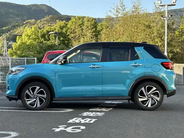 トヨタ ライズ Z 長崎県 2020(令2)年 2.7万km ブラックマイカメタリック/ターコイズブルーマイカメタリック ワンオーナー/純正ナビ(AM/FM/BT/TV)/純正ドラレコ/純正アルミホイール/純正フロアマット/シートヒーター/プッシュスタート/オートライト/オートハイビーム/ABS/コーナーセンサー/衝突被害軽減システム/横滑り防止装置/レーンキープアシスト/盗難防止装置