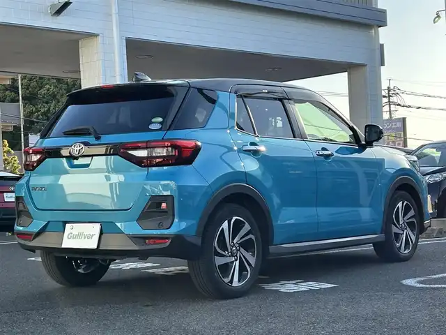 トヨタ ライズ Z 長崎県 2020(令2)年 2.7万km ブラックマイカメタリック/ターコイズブルーマイカメタリック ワンオーナー/純正ナビ(AM/FM/BT/TV)/純正ドラレコ/純正アルミホイール/純正フロアマット/シートヒーター/プッシュスタート/オートライト/オートハイビーム/ABS/コーナーセンサー/衝突被害軽減システム/横滑り防止装置/レーンキープアシスト/盗難防止装置