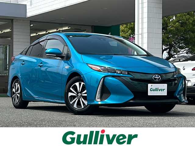 トヨタ プリウス ＰＨＶ S 兵庫県 2018(平30)年 5.3万km スピリテッドアクアメタリック 禁煙車　純正メモリナビ（ＡＭ・ＦＭ・ブルートゥース・ワンセグ・ＣＤ）　充電ケーブル有り　プラグインハイブリッド　ビルトインＥＴＣ　レーダークルーズコントロール　バックカメラ　衝突被害軽減ブレーキ　シートヒーター　ハンドルヒーター　先行車発進告知　ふらつき検知機能　横滑り防止機能　プッシュスタート　オートライト　オートハイビーム　カーテンエアバッグ　EVモード　タイマー充電機能　純正ドアバイザー