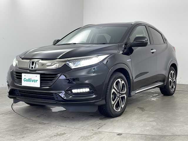 ホンダ ヴェゼル ハイブリッド Z ホンダセンシング 兵庫県 2019(令1)年 4.8万km クリスタルブラックパール ・純正9インチナビ/CD/DVD/BT/SD/TV/・バックカメラ/・Honda SENSING/・衝突軽減ブレーキ〈CMBS〉/・誤発進抑制機能/・歩行者事故低減ステアリング/・路外逸脱抑制機能/・ACC〈アダプティブ・クルーズ・コントロール〉/・LKAS〈車線維持支援システム〉/・先行車発進お知らせ機能/・標識認識機能/・ハーフレザー/・前席パワーシート/・前席シートヒーター/・ビルトインETC/・コンフォートビュー/・パドルシフト/・LEDヘッドライト/・LEDフォグランプ/・ルーフレール