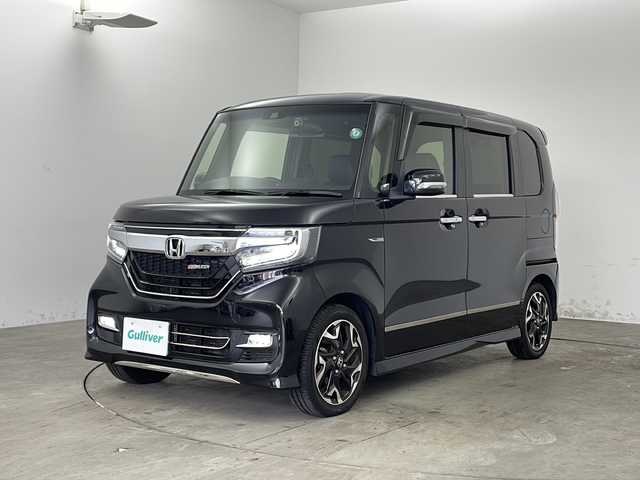 ホンダ Ｎ ＢＯＸ カスタム G L ターボ ホンダセンシング 兵庫県 2020(令2)年 5.2万km クリスタルブラックパール ・ホンダセンシング/・衝突軽減ブレーキ/・誤発進抑制機能/・歩行者事故低減ステアリング/・先行車発進お知らせ機能/・標識認識機能/・路外逸脱抑制機能/・アダプティブクルーズコントロール/・車線維持支援システム/・後方誤発進抑制機能/・オートハイビーム/・社外ナビ＆TV＆BT＆DVD＆/・バックカメラ/・両側パワースライドドア/・前後ドライブレコーダー/・ビルトインETC/・ハーフレザーシート/・前席シートヒーター/・純正15インチアルミホイール/・スマートキー/・スペアキー/・プッシュスタート/・フロアマット/・前席用i-サイドエアバッグシステム＋サイドカーテンエアバッグシステム(前席/後席対応)/・プラズマクラスター技術搭載フルオート・エアコンディショナー/・プライムスムース＆トリコットコンビシート/・LEDヘッドライト/・フォグ