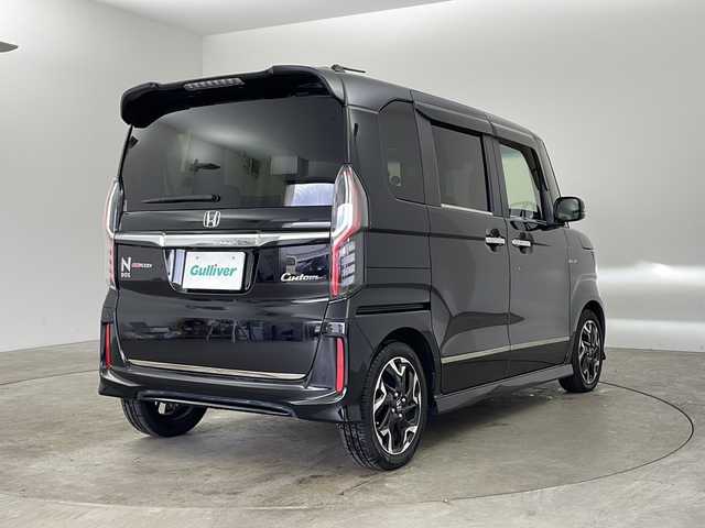 ホンダ Ｎ ＢＯＸ カスタム G L ターボ ホンダセンシング 兵庫県 2020(令2)年 5.2万km クリスタルブラックパール ・ホンダセンシング/・衝突軽減ブレーキ/・誤発進抑制機能/・歩行者事故低減ステアリング/・先行車発進お知らせ機能/・標識認識機能/・路外逸脱抑制機能/・アダプティブクルーズコントロール/・車線維持支援システム/・後方誤発進抑制機能/・オートハイビーム/・社外ナビ＆TV＆BT＆DVD＆/・バックカメラ/・両側パワースライドドア/・前後ドライブレコーダー/・ビルトインETC/・ハーフレザーシート/・前席シートヒーター/・純正15インチアルミホイール/・スマートキー/・スペアキー/・プッシュスタート/・フロアマット/・前席用i-サイドエアバッグシステム＋サイドカーテンエアバッグシステム(前席/後席対応)/・プラズマクラスター技術搭載フルオート・エアコンディショナー/・プライムスムース＆トリコットコンビシート/・LEDヘッドライト/・フォグ
