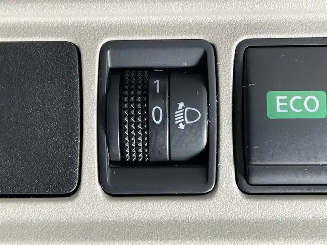 日産 セレナ X 岩手県 2017(平29)年 13.2万km ブリリアントホワイトパール ワンオーナー/エマージェンシーブレーキ/車線逸脱警報/横滑り防止装置/アイドリングストップ/クルーズコントロール/両側イージークローザードア/リヤオートエアコン/ロールサンシェード/ALPINEナビ/フルセグTV/ETC/オートライト/ヘッドライトレベライザー/15インチスチールホイール/純正ホイールキャップ