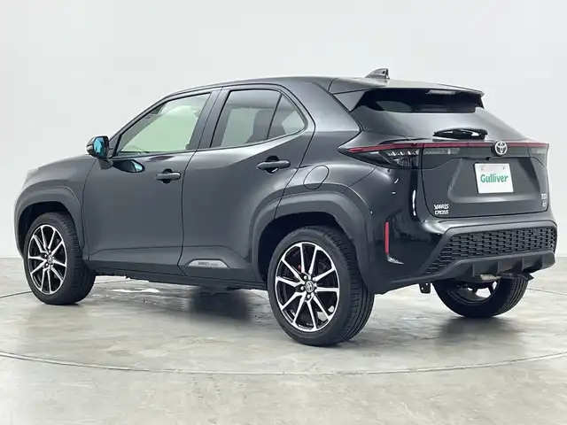 トヨタ ヤリスクロス ハイブリッド GRスポーツ 群馬県 2023(令5)年 1.1万km ブラックマイカ 純正８型ナビ　全周囲カメラ　アダプティブクルーズコントロール　ブラインドスポットモニター　レーンキープアシスト　衝突被害軽減ブレーキ　シートヒーター　ステアリングヒーター　ＥＴＣ　ＬＥＤ　禁煙車
