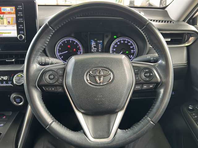 トヨタ ハリアー S 京都府 2020(令2)年 13.9万km ホワイトパールクリスタルシャイン 9インチディスプレイオーディオナビ/デジタルインナーミラー（ドラレコ機能）/Miracast/フルセグテレビ/走行中視聴可能/Bluetooth/バックカメラ/トヨタセーフティーセンス/レーダークルーズコントロール/レーンキープアシスト/ロードサインアシスト/パーキングサポートブレーキ/プリクラッシュセーフティー/ブレーキホールド/スポーツモード/純正ドライブレコーダー前後/ビルトインETC/電動格納ウィンカーミラー