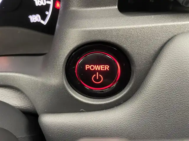 ホンダ ヴェゼル ハイブリッド e:HEV Z 大分県 2025(令7)年 0.1千km プラチナホワイトパール 純正ナビ/FM/AM/フルセグＴＶ/applecarplay/androidauto/ETC２．０/バックカメラ/シートヒーター（D/N）/ステアリングヒーター/パワーバックドア/置くだけ充電/電子パーキング/オートホールド/ホンダセンシング/・衝突軽減ブレーキ/・先行発進お知らせ機能/・コーナーセンサー/・BSM/・後方支援/オートハイビーム/パドルシフト