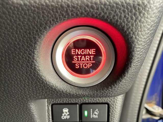 ホンダ Ｎ ＢＯＸ カスタム G L ホンダセンシング 宮崎県 2019(令1)年 5.5万km ブリリアントスポーティブルーメタリック2トーン 禁煙車/ホンダセンシング/純正ナビTV/（VXM-194VFi/CD/DVD/Bluetooth/フルセグTV)/純正バックカメラ/純正ビルトインETC/純正LEDオートライト/純正LEDフォグ/純正14インチアルミ/純正フロアマット/左側電動スライドドア/アダプティブクルーズコントロール/レーンディパーチャーアラート/クリアランスソナー/本革巻ハンドル/オートエアコン/ウインカードアミラー/スマートキー/プッシュエンジンスタート