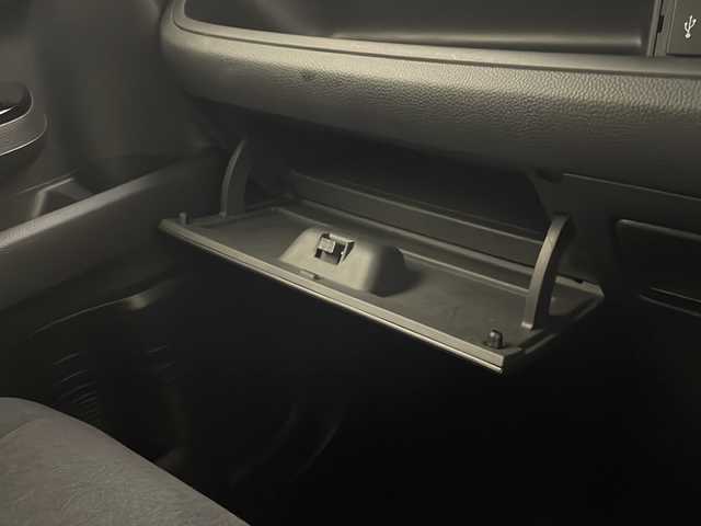 ホンダ Ｎ ＢＯＸ カスタム G L ホンダセンシング 宮崎県 2019(令1)年 5.5万km ブリリアントスポーティブルーメタリック2トーン 禁煙車/ホンダセンシング/純正ナビTV/（VXM-194VFi/CD/DVD/Bluetooth/フルセグTV)/純正バックカメラ/純正ビルトインETC/純正LEDオートライト/純正LEDフォグ/純正14インチアルミ/純正フロアマット/左側電動スライドドア/アダプティブクルーズコントロール/レーンディパーチャーアラート/クリアランスソナー/本革巻ハンドル/オートエアコン/ウインカードアミラー/スマートキー/プッシュエンジンスタート