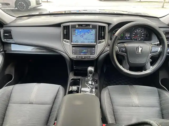 トヨタ クラウン ハイブリッド アスリート 福岡県 2013(平25)年 9.1万km ブラック 純正ナビ/（AM/FM/CD/DVD/SD/HDD/USB/Bluetooth/フルセグTV）/クルーズコントロール/横滑り防止/EVモード/ビルドインETC/オートライト/フォグランプ/電格ミラー/社外フロアマット/社外アルミホイール/保証書/取扱説明書/スペアキー×１/プッシュスタート