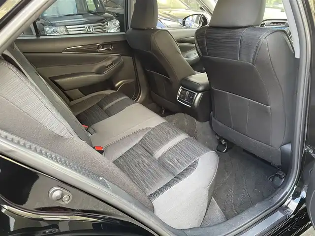 トヨタ クラウン ハイブリッド アスリート 福岡県 2013(平25)年 9.1万km ブラック 純正ナビ/（AM/FM/CD/DVD/SD/HDD/USB/Bluetooth/フルセグTV）/クルーズコントロール/横滑り防止/EVモード/ビルドインETC/オートライト/フォグランプ/電格ミラー/社外フロアマット/社外アルミホイール/保証書/取扱説明書/スペアキー×１/プッシュスタート