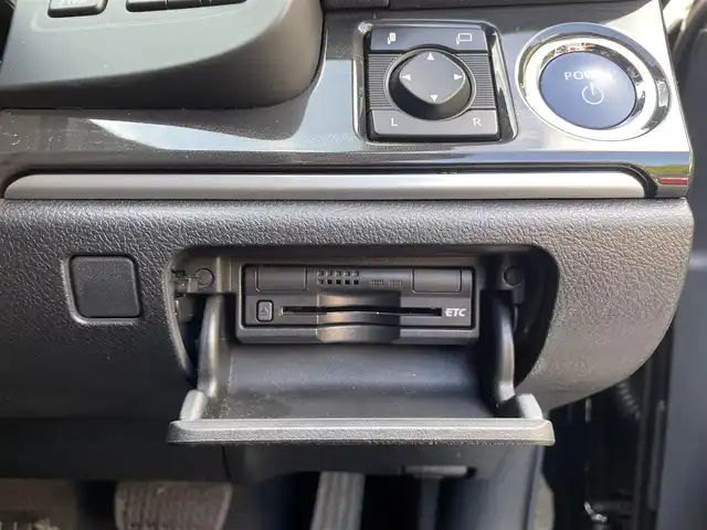 トヨタ クラウン ハイブリッド アスリート 福岡県 2013(平25)年 9.1万km ブラック 純正ナビ/（AM/FM/CD/DVD/SD/HDD/USB/Bluetooth/フルセグTV）/クルーズコントロール/横滑り防止/EVモード/ビルドインETC/オートライト/フォグランプ/電格ミラー/社外フロアマット/社外アルミホイール/保証書/取扱説明書/スペアキー×１/プッシュスタート