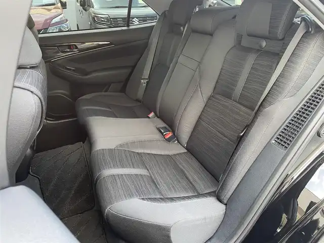 トヨタ クラウン ハイブリッド アスリート 福岡県 2013(平25)年 9.1万km ブラック 純正ナビ/（AM/FM/CD/DVD/SD/HDD/USB/Bluetooth/フルセグTV）/クルーズコントロール/横滑り防止/EVモード/ビルドインETC/オートライト/フォグランプ/電格ミラー/社外フロアマット/社外アルミホイール/保証書/取扱説明書/スペアキー×１/プッシュスタート