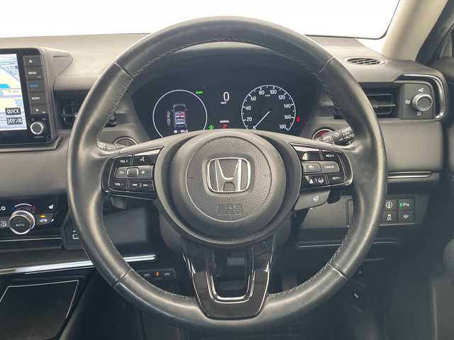 ホンダ ヴェゼル ハイブリッド e:HEV Z 愛知県 2021(令3)年 2.9万km プラチナホワイトパール ホンダセンシング/純正9型ディスプレイオーディオナビ/レーダークルーズコントロール/シートヒーター/バックカメラ/電動リアゲート/コーナーセンサー/純正アルミホイール/ブラインドスポットモニター/LEDヘッドライト/パドルシフト/ステアリングヒーター/オートマチックハイビーム/ドライブレコーダー/ETC/衝突軽減システム/フルセグ/CD DVD/Bluetooth