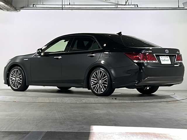 トヨタ クラウン ハイブリッド アスリートG 広島県 2013(平25)年 7.5万km プレシャスブラックパール 禁煙車/OPアドバンストパッケージ/OP18インチアルミホイール/プリクラッシュセーフティ/レーダークルーズコントロール/アダプティブハイビームシステム/ヘッドランプウォッシャー/クリアランスソナー/純正ナビ/・フルセグ/CD/DVD/Bluetooth/USB/バックカメラ/革巻きステアリング/ステアリングヒーター/オートライト/HIDヘッドライト/フォグランプ/レザーシートパッケージ/・本革シート/・前席シートヒーター/ベンチレーション/ドライブレコーダー/ETC/ドアバイザー/W+サイド+カーテンエアバック