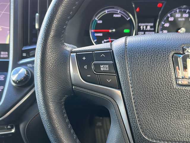 トヨタ クラウン ハイブリッド アスリートG 広島県 2013(平25)年 7.5万km プレシャスブラックパール 禁煙車/OPアドバンストパッケージ/OP18インチアルミホイール/プリクラッシュセーフティ/レーダークルーズコントロール/アダプティブハイビームシステム/ヘッドランプウォッシャー/クリアランスソナー/純正ナビ/・フルセグ/CD/DVD/Bluetooth/USB/バックカメラ/革巻きステアリング/ステアリングヒーター/オートライト/HIDヘッドライト/フォグランプ/レザーシートパッケージ/・本革シート/・前席シートヒーター/ベンチレーション/ドライブレコーダー/ETC/ドアバイザー/W+サイド+カーテンエアバック