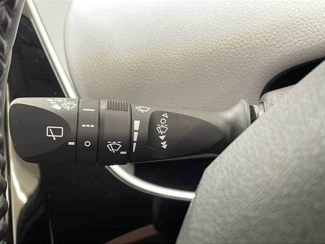 トヨタ プリウス S 岐阜県 2016(平28)年 1.8万km ホワイトパールクリスタルシャイン フルエアロ（F・S・R）/純正ナビ/バックカメラ/Bluetooth/フルセグTV/ビルトインETC/ドライブレコーダー/スマートキー/ウィンカーミラー/LEDヘッドライト/LEDフォグライト