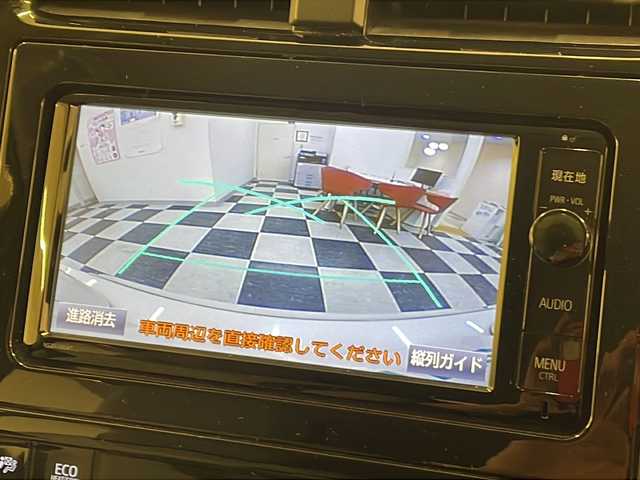 トヨタ プリウス S 岐阜県 2016(平28)年 1.8万km ホワイトパールクリスタルシャイン フルエアロ（F・S・R）/純正ナビ/バックカメラ/Bluetooth/フルセグTV/ビルトインETC/ドライブレコーダー/スマートキー/ウィンカーミラー/LEDヘッドライト/LEDフォグライト