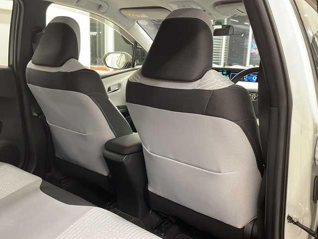 トヨタ プリウス S 岐阜県 2016(平28)年 1.8万km ホワイトパールクリスタルシャイン フルエアロ（F・S・R）/純正ナビ/バックカメラ/Bluetooth/フルセグTV/ビルトインETC/ドライブレコーダー/スマートキー/ウィンカーミラー/LEDヘッドライト/LEDフォグライト