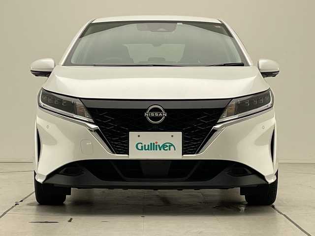 日産 ノート X 愛知県 2023(令5)年 1.4万km ピュアホワイトパール 純正9型ナビ/プロパイロット/三眼LEDヘッドライト/全方位カメラ/レーダークルーズコントロール/コーナーセンサー/ブラインドスポットモニター/オートマチックハイビーム/ETC/衝突軽減システム/Bluetooth/ステアリングスイッチ/スマートキー/プッシュスタート