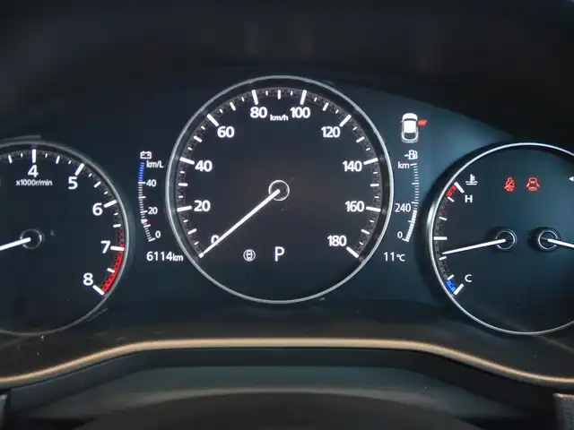 マツダ ＣＸ－３０ 20S プロアクティブツーリングセレ 静岡県 2023(令5)年 0.7万km プラチナクォーツメタリック ワンオーナー/新車保証書/純正アンダーガーニッシュ/・フロント/・サイド/・リアアンダー/純正オプションアルミホイール/・オリジナル切削2トーン/・18×7.0J 鋳造製/純正オプションリアトランクラッゲージマット/走行：6114 KM/スマートブレーキサポート/レーンキープアシストシステム/車間制御/速度標識警報/ドライバーモニタリング/前側方接近車両検知/後側方接近車両検知/車線逸脱警報システム/追従クルーズコントロール/ブラインドスポットモニタリング/ディスタンス・スピードアラート/純正本革シート/前席シートヒーター/運転席パワーシート/ステアリングヒーター/純正ナビゲーション/・Bluetooth接続/・DVD/・地デジ/・USB×2/・HDMI/バックカメラ/全方位モニター/ヘッドアップディスプレイ/前後ドライブレコーダー/ETC/パワーバックドア/オートライト/オートハイビーム/スマートキー×2/新車保証書/取扱説明書