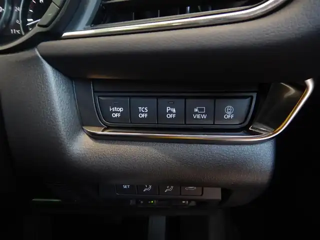 マツダ ＣＸ－３０ 20S プロアクティブツーリングセレ 静岡県 2023(令5)年 0.7万km プラチナクォーツメタリック ワンオーナー/新車保証書/純正アンダーガーニッシュ/・フロント/・サイド/・リアアンダー/純正オプションアルミホイール/・オリジナル切削2トーン/・18×7.0J 鋳造製/純正オプションリアトランクラッゲージマット/走行：6114 KM/スマートブレーキサポート/レーンキープアシストシステム/車間制御/速度標識警報/ドライバーモニタリング/前側方接近車両検知/後側方接近車両検知/車線逸脱警報システム/追従クルーズコントロール/ブラインドスポットモニタリング/ディスタンス・スピードアラート/純正本革シート/前席シートヒーター/運転席パワーシート/ステアリングヒーター/純正ナビゲーション/・Bluetooth接続/・DVD/・地デジ/・USB×2/・HDMI/バックカメラ/全方位モニター/ヘッドアップディスプレイ/前後ドライブレコーダー/ETC/パワーバックドア/オートライト/オートハイビーム/スマートキー×2/新車保証書/取扱説明書