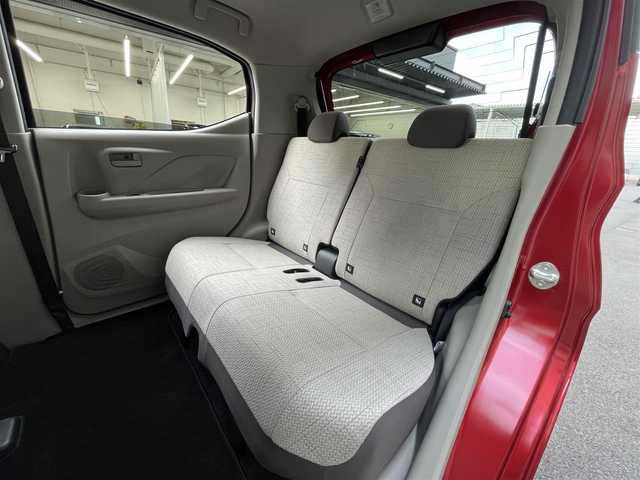 日産 デイズ X 滋賀県 2024(令6)年 0.6万km スパークリングレッドM 禁煙車/純正9型ディスプレイオーディオ/（Apple Car Play/Android Auto/Bluetooth）/アラウンドビューモニター/エマージェンシーブレーキ/車線逸脱警報/LEDヘッドライト/オートライト/オートハイビーム/アイドリングストップ/前後ソナー/プッシュスタート/スマートキー×２