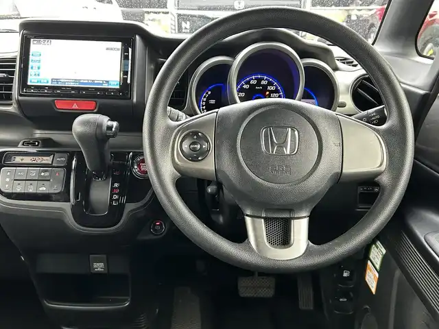 ホンダ Ｎ ＢＯＸ スラッシュ G Aパッケージ 島根県 2015(平27)年 10.3万km ブリリアントスポーティブルーメタリック2トーン 禁煙車/ワンオーナー/あんしんパッケージ/・シティブレーキアクティブシステム/・サイド＋カーテンエアバッグ/純正7インチナビ/（CD/DVD/SD/MSV/BT/フルセグ/USB/ipod）/純正バックカメラ/社外ETC/電動パーキングブレーキ/キセノンヘッドライト/オートライト/ストリートロッドスタイルパッケージ/カラードディッシュホイール（白14SPホイール）/プッシュスタート/スマートキー×2/ステアリングスイッチ/オートリトラミラー/電動格納ミラー/純正フロアマット/純正ドアバイザー