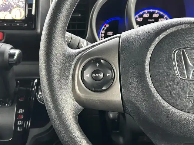 ホンダ Ｎ ＢＯＸ スラッシュ G Aパッケージ 島根県 2015(平27)年 10.3万km ブリリアントスポーティブルーメタリック2トーン 禁煙車/ワンオーナー/あんしんパッケージ/・シティブレーキアクティブシステム/・サイド＋カーテンエアバッグ/純正7インチナビ/（CD/DVD/SD/MSV/BT/フルセグ/USB/ipod）/純正バックカメラ/社外ETC/電動パーキングブレーキ/キセノンヘッドライト/オートライト/ストリートロッドスタイルパッケージ/カラードディッシュホイール（白14SPホイール）/プッシュスタート/スマートキー×2/ステアリングスイッチ/オートリトラミラー/電動格納ミラー/純正フロアマット/純正ドアバイザー