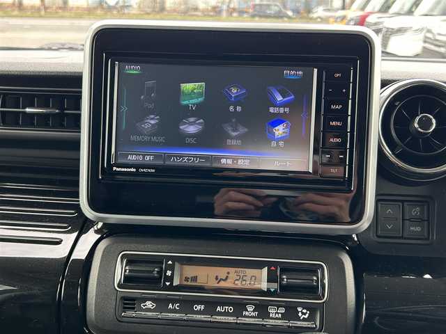 スズキ スペーシア カスタム HYBRID XS 道央・札幌 2018(平30)年 7.3万km ピュアホワイトP ・４WD/・衝突軽減ブレーキ/・両側パワースライドドア/・純正SDナビ/　CD＆DVD＆BT＆TV/・ヘッドアップディスプレイ/・社外エンジンスターター/・LEDヘッドライト/・ステアリングスイッチ/・ドアバイザー/・シートヒーター/・社外ドライブレコーダー/・プッシュスタート/・スマートキー/・オートライト/・オートエアコン/・コーナーセンサー/・レーンキープアシスト