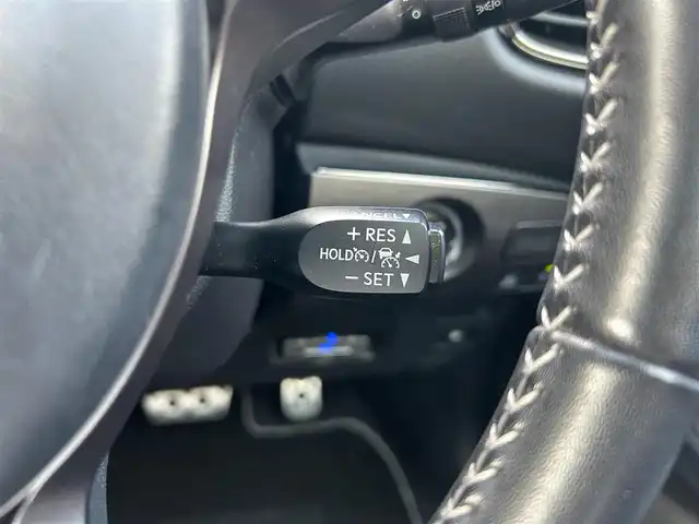 トヨタ プリウス ＰＨＶ S GRスポーツ 岡山県 2021(令3)年 2.9万km プラチナホワイトパールマイカ ALPINE9インチナビ　X9NXL/フルセグTV、DVD、CD、Bluetooth/AM、FM、HDMI、USB/バックカメラ/ETC/前席シートヒーター/リアフォグ/コーナーセンサー/LEDヘッドライト/トヨタセーフティセンス/・プリクラッシュセーフティ/・レーダークルーズコントロール/・レーントレーシングアシスト/・クリアランスソナー