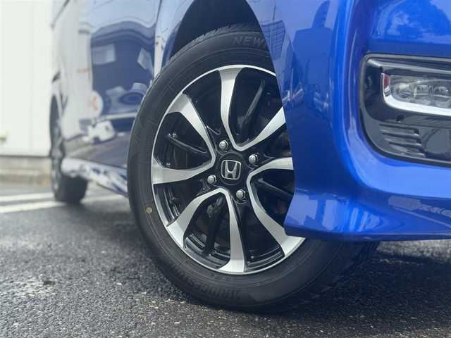 ホンダ Ｎ ＢＯＸ カスタム G L ホンダセンシング 三重県 2020(令2)年 5.9万km ブリリアントスポーティブルーメタリック2トーン 2トーンカラー(ルーフブラック)/シートカバー(クラッツィオ)/シートヒーター(前席)/ナビ(Bluetooth/CD/DVD/SD/地デジTV/MEMORYMUSIC/AM/FM)/バックカメラ/ETC/パワースライドドア(助手席側)/スライドドアイージークローザー(運転席側)/ホンダセンシング(衝突軽減ブレーキ/誤発進抑制/後方誤発進抑制/歩行者事故低減ステアリング/先行車発進お知らせ/アダプティブクルーズコントロール/車線維持支援/オートハイビーム/標識認識/路外逸脱抑制)/LEDヘッドランプ/LEDフロントフォグランプ/ロールサンシェイド(後席左右)/プッシュスタート/スマートキーシステム/スペアキー